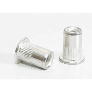 Tuercas Remachables